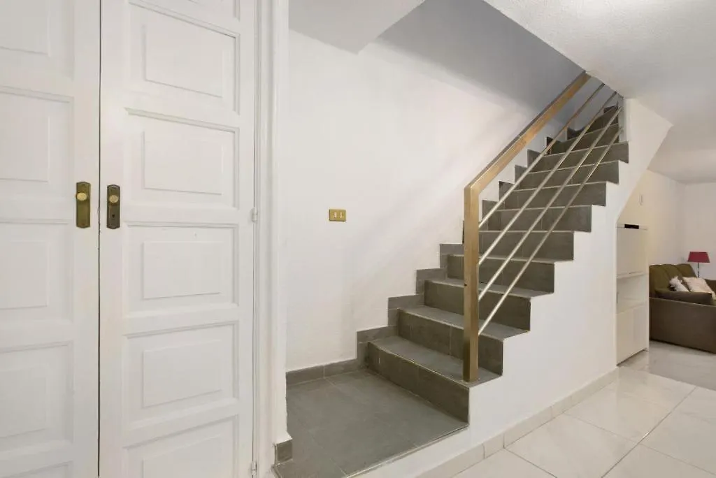 Parque Santiago 2 Luxury Apartment Playa de las Americas  0*, Playa de las Americas (Tenerife)